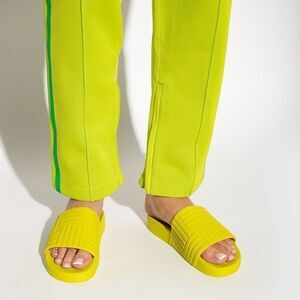 Bottega Veneta Slider Slides